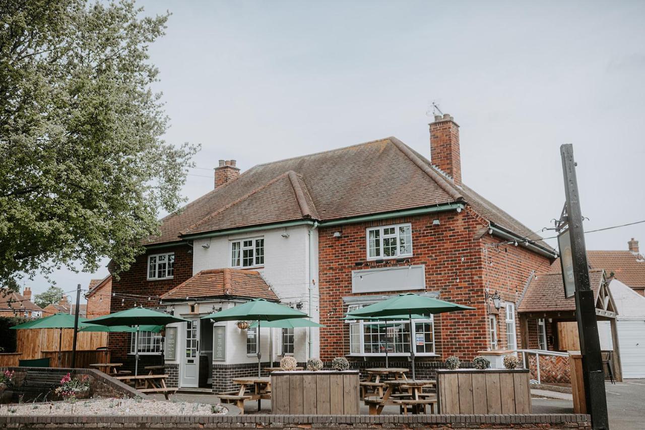 The Royal Oak Hotel Heckington Bagian luar foto